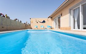 Casa Almendra - Private Pool - Ocean View - Bbq - Garden - Terrace - Free Wifi - Child & Pet-Friendly - 4 Bedrooms - 8 People